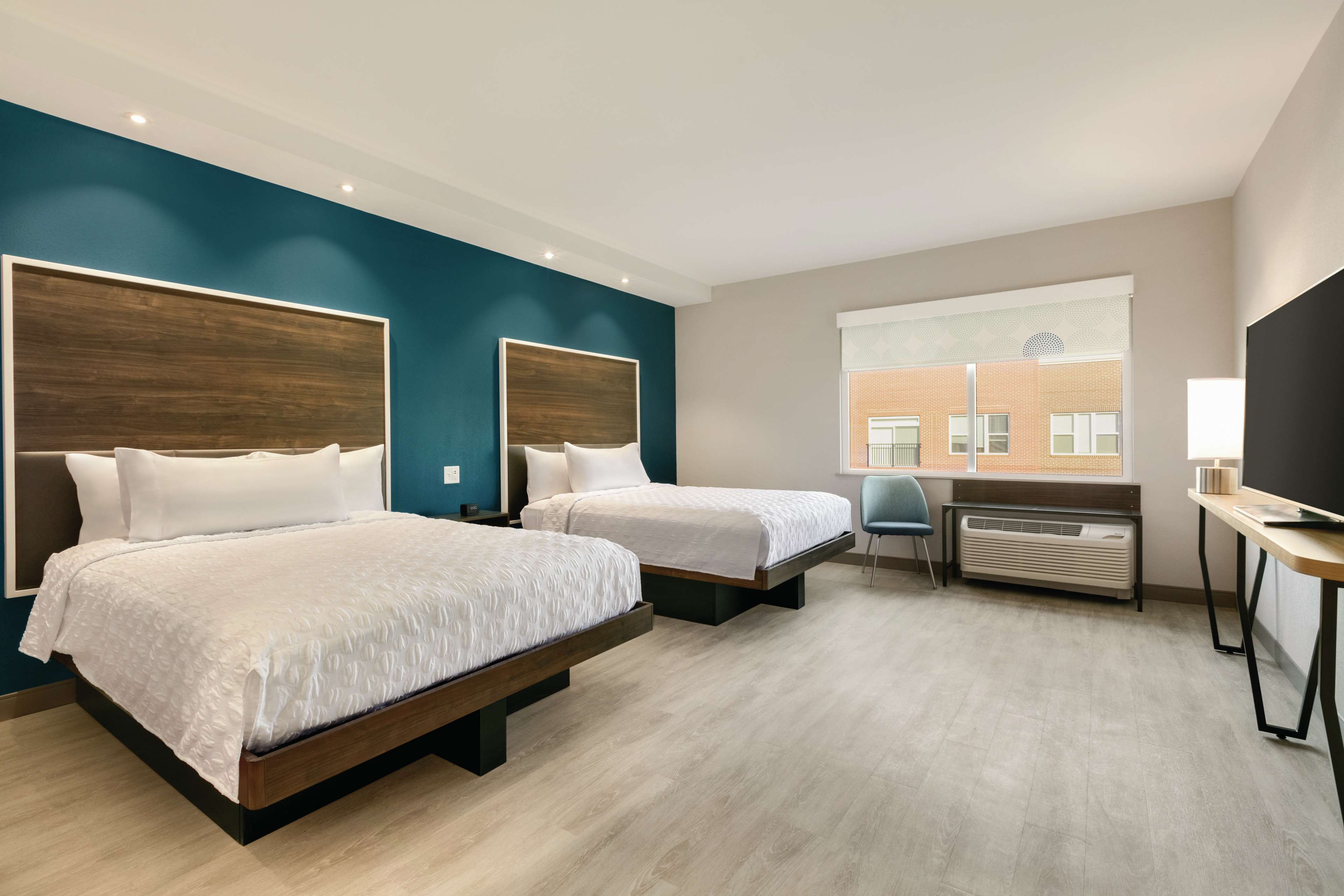 Romantic Hotels In Charlotte Nc; Tru by Hilton Charlotte Ayrsley - Hotel - Charlotte, NC 28273