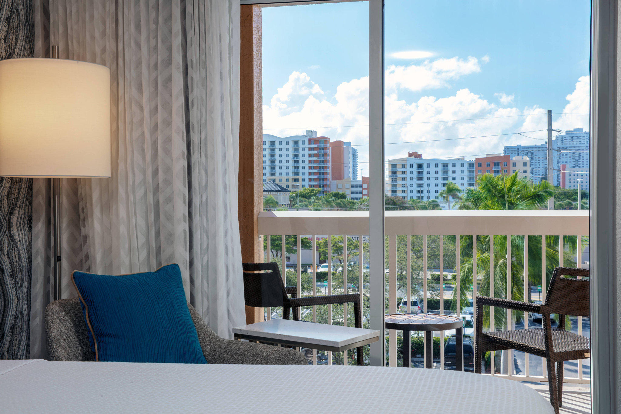 Courtyard by Marriott Miami Aventura Mall Photo