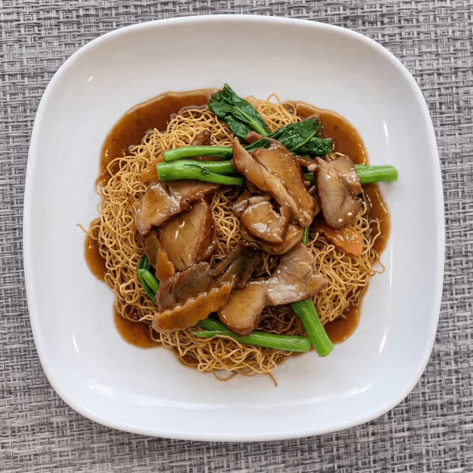 BBQ Pork Chow Mein / 叉燒炒麵