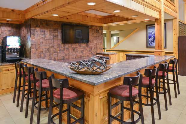 Images Best Western Plus Olympic Inn