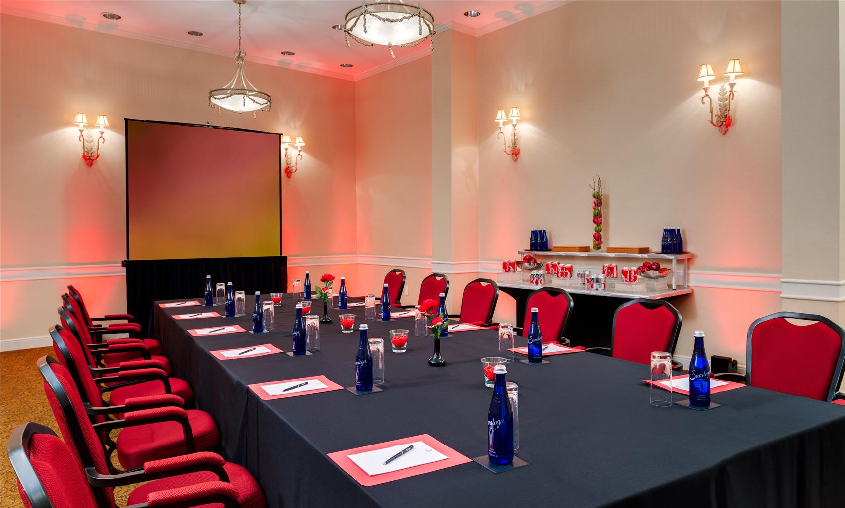 DoubleTree by Hilton Washington Dulles Airport Image