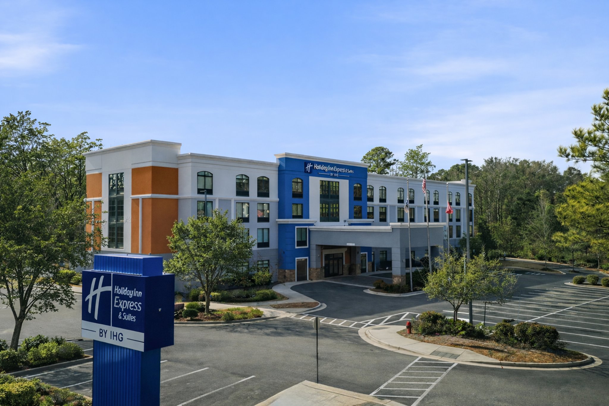 Holiday Inn Express & Suites Raleigh West - Lenovo Center by IHG Image