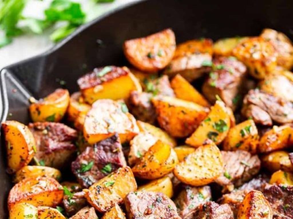 Tipped Skillet