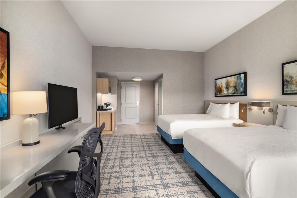 Hilton Garden Inn Arlington Shirlington Image