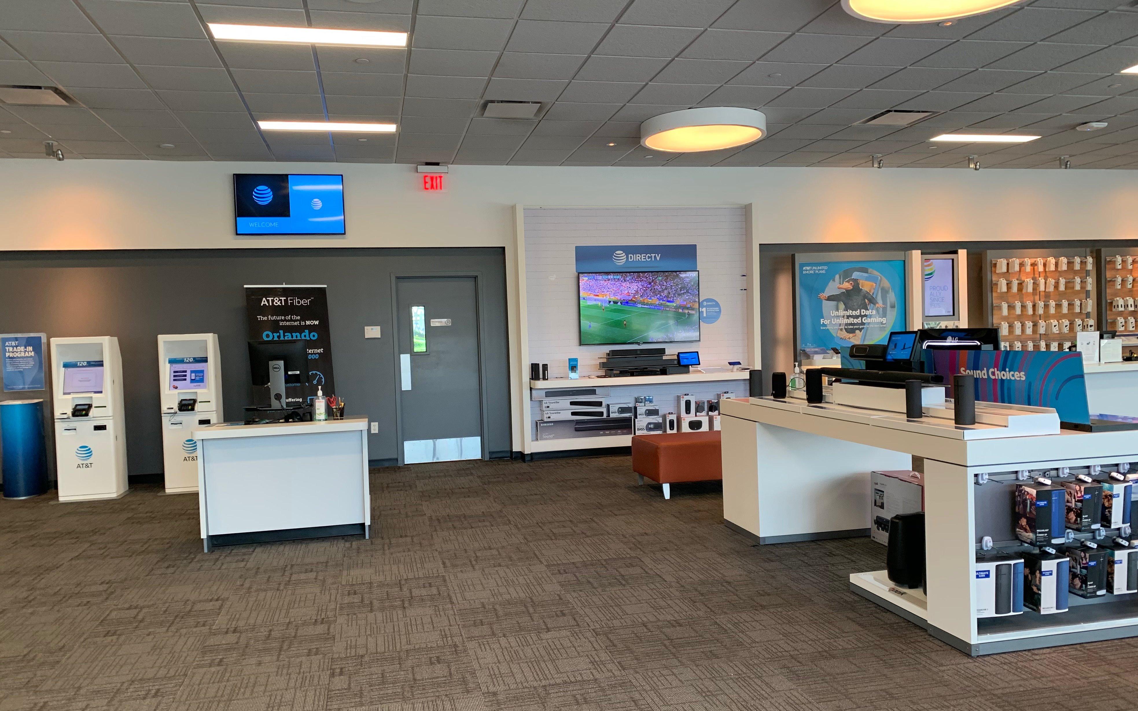 AT&T Store Photo