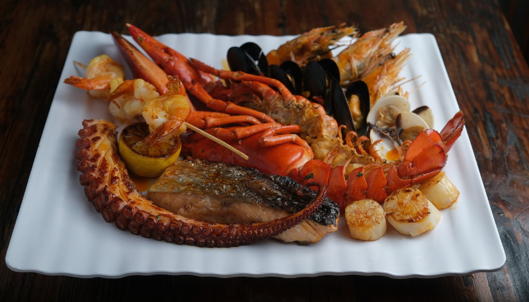 Seafood Mixed Grill (Parrillada El Pescador)