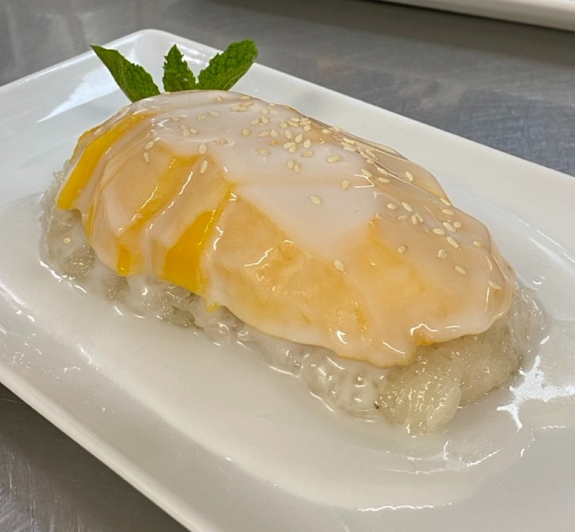 Sweet Mango Sticky Rice