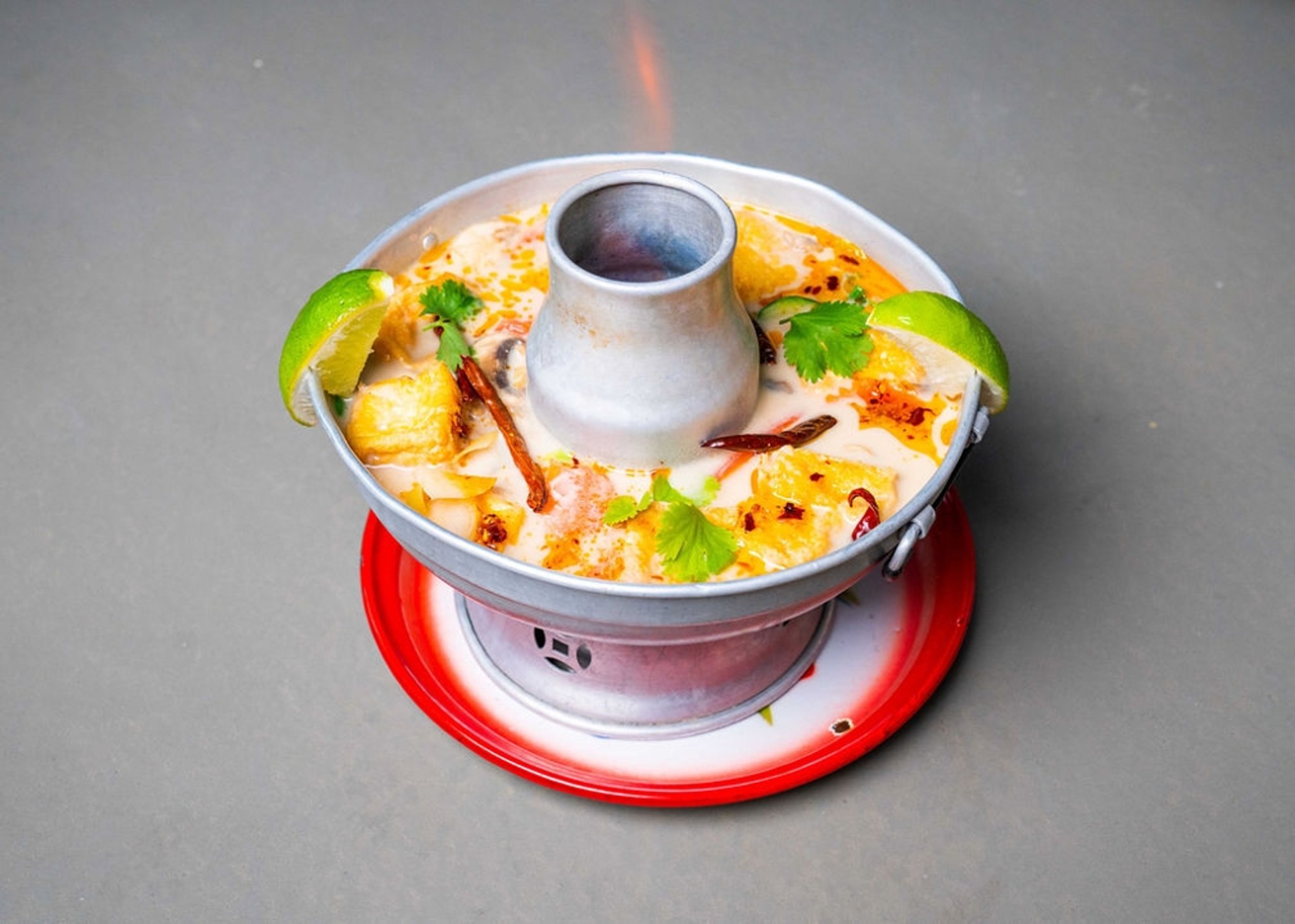 Tom Kha