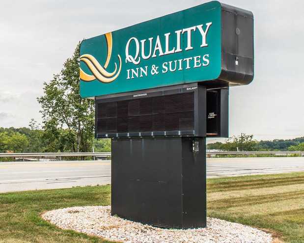 Images Quality Inn & Suites