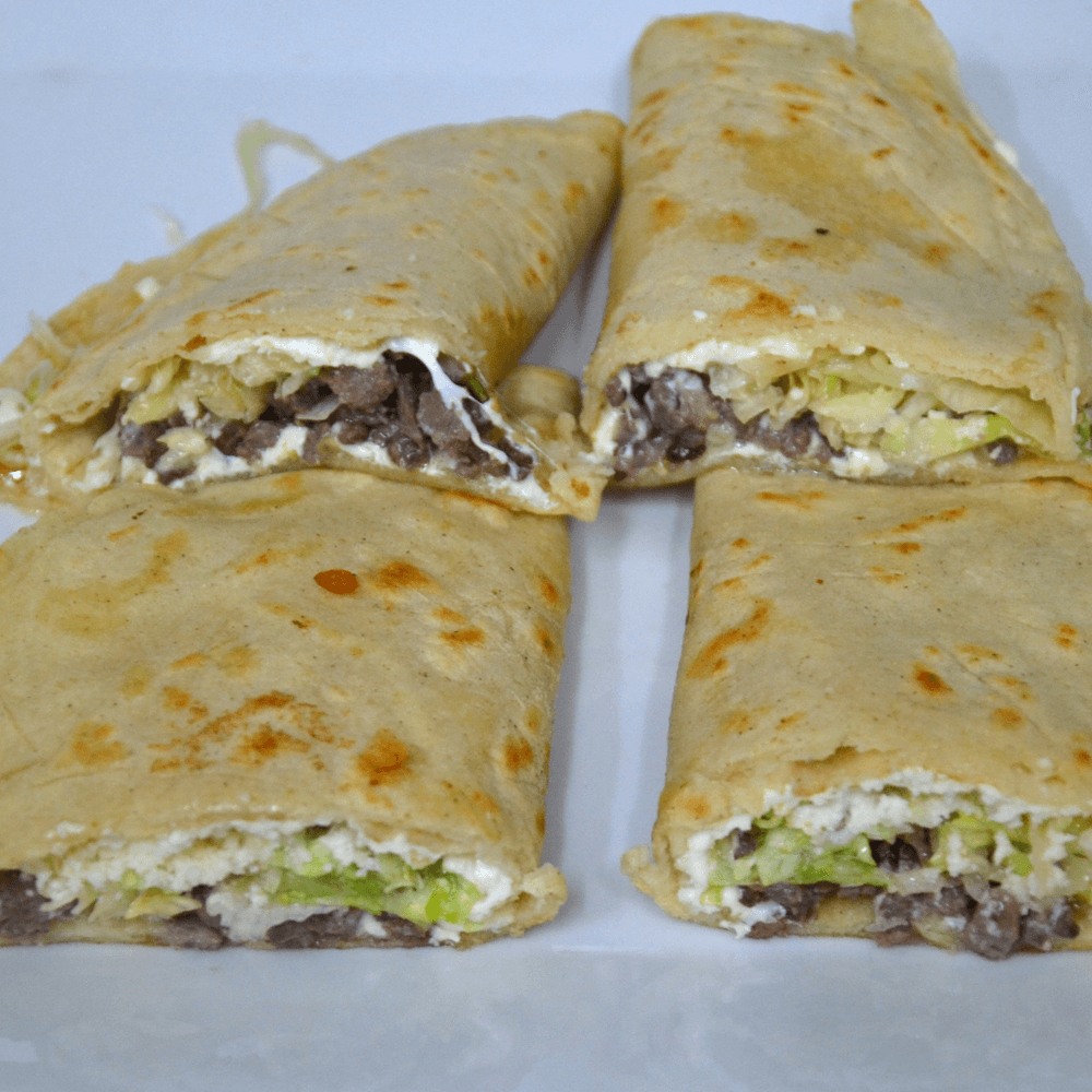 Pre- Hispanic. Carnitas Quesadilla