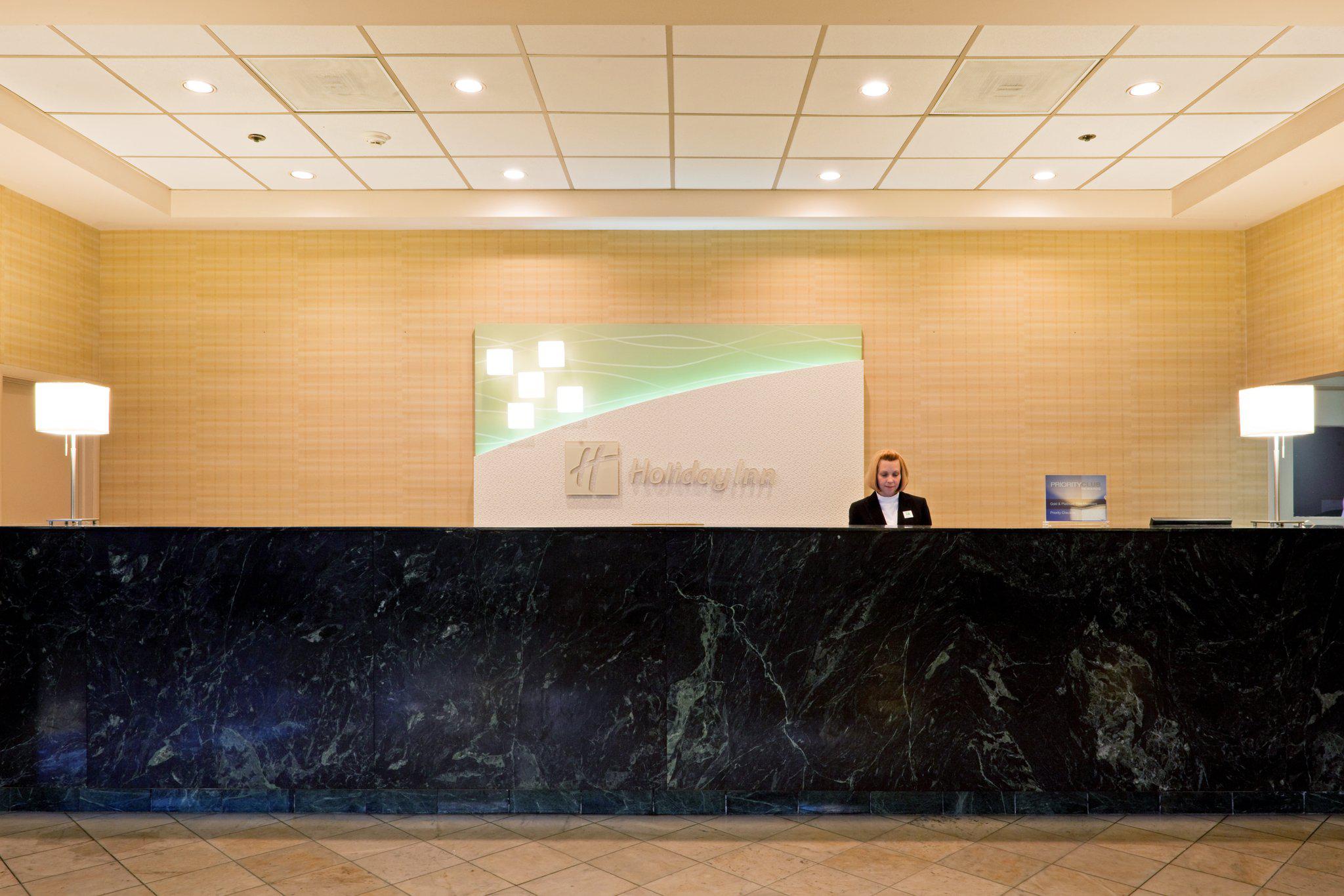 Holiday Inn Philadelphia South-Swedesboro Photo