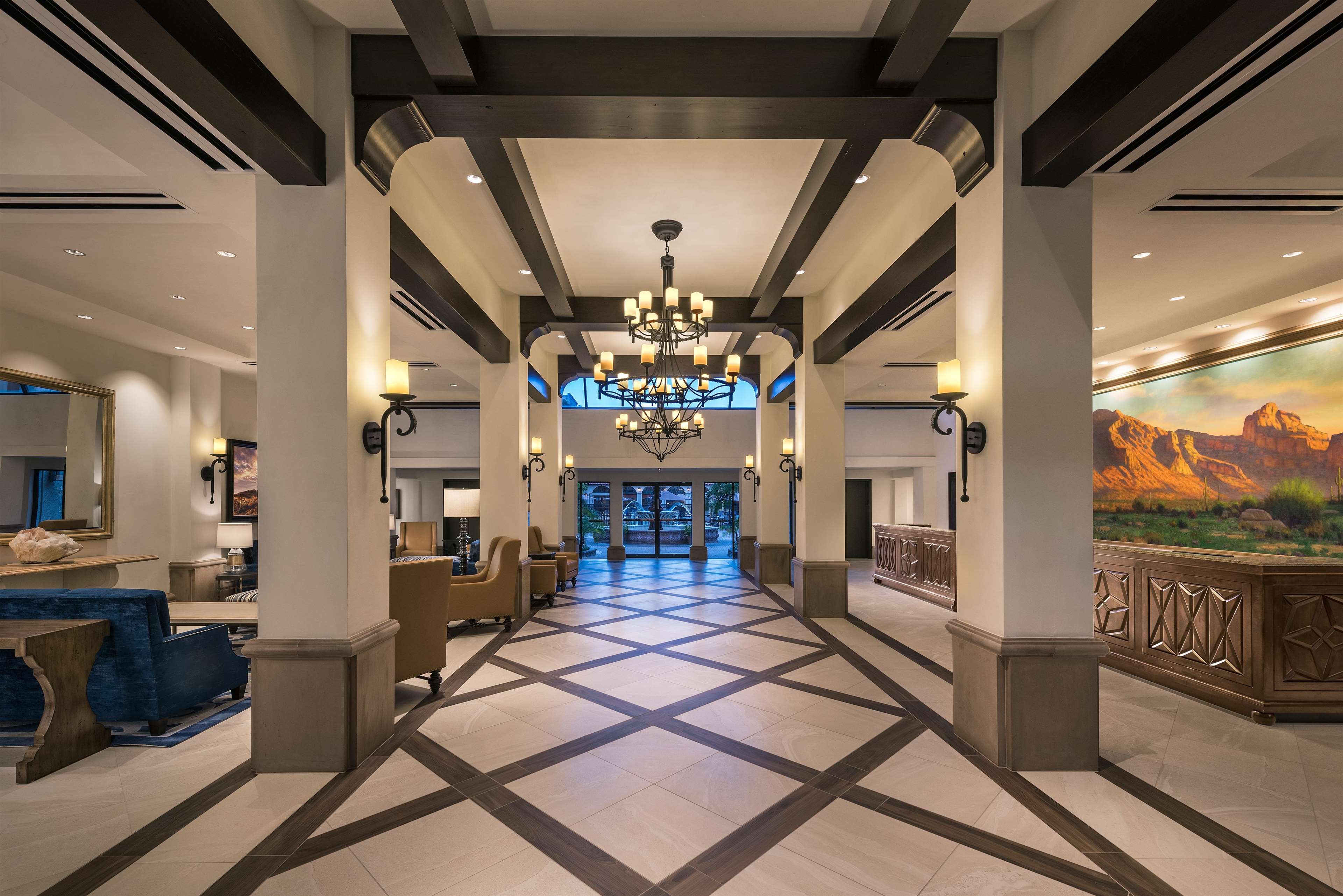 Embassy Suites by Hilton Scottsdale Resort Photo