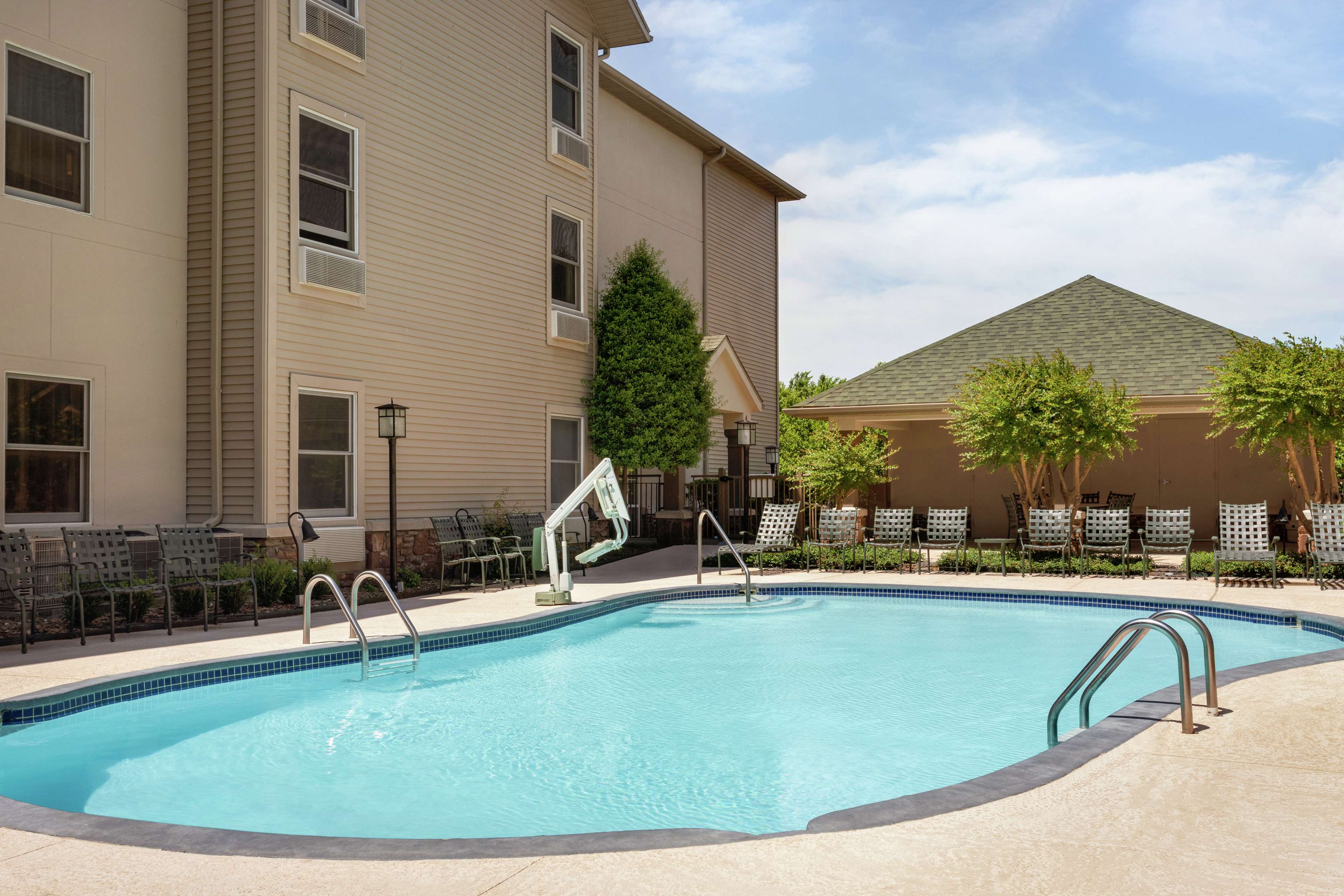 Hampton Inn & Suites Springdale Photo