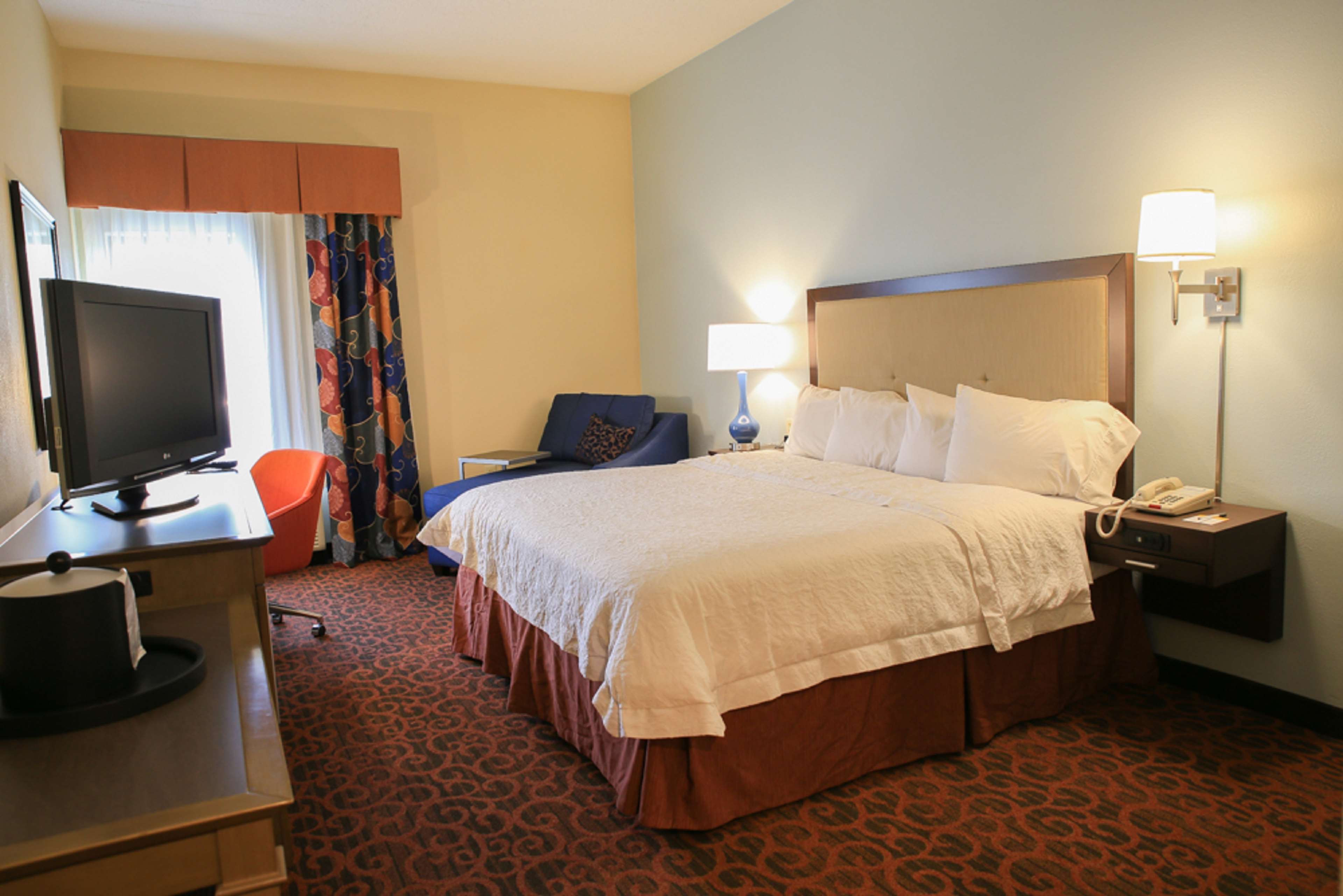 Hampton Inn Bordentown Photo