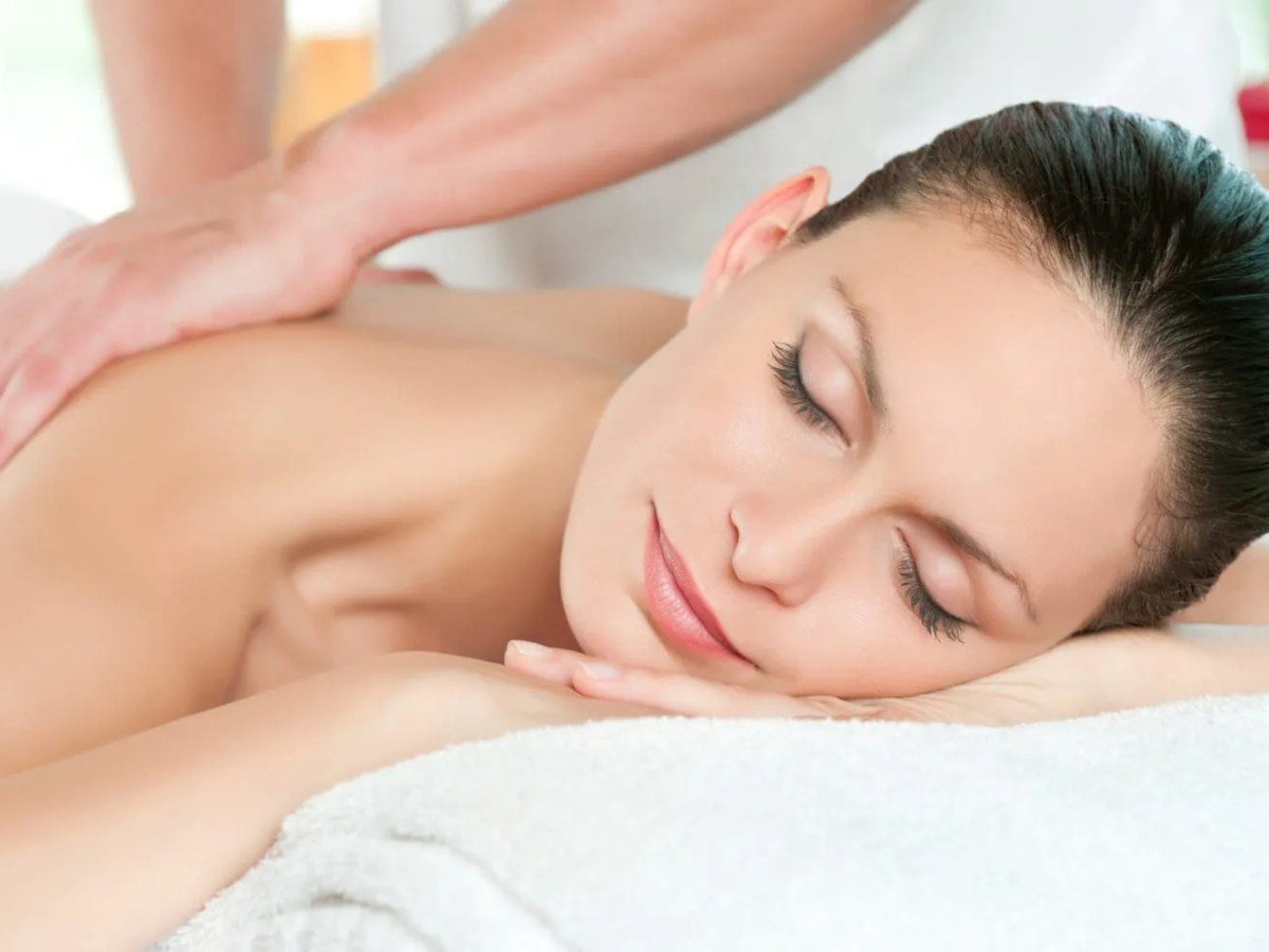 Lodging Packages & Specials