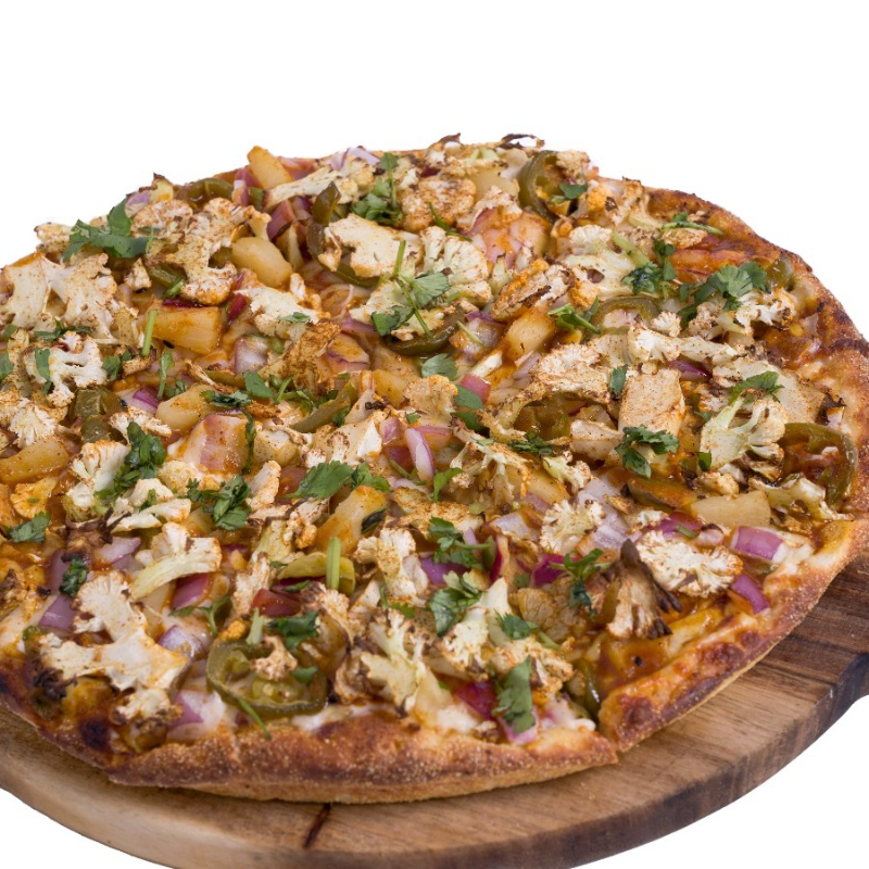Achari Gobi Naan Pizza