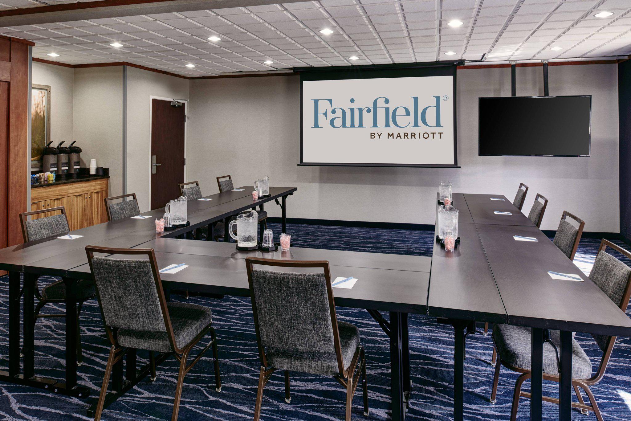 Fairfield Inn & Suites by Marriott Detroit Livonia Photo