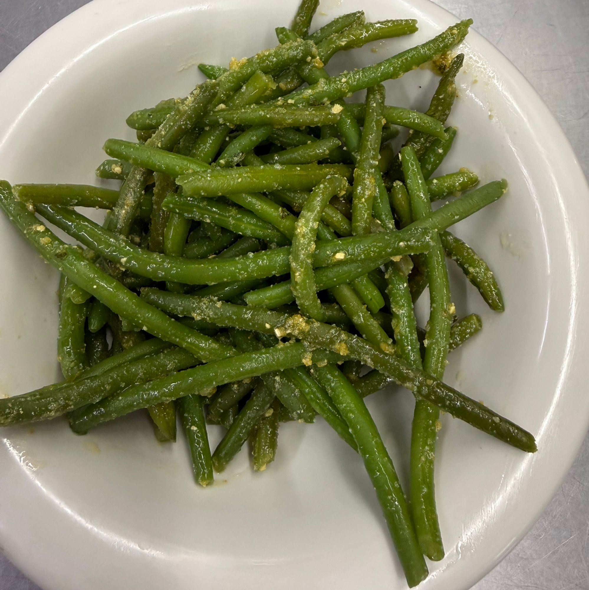 String Green Beans