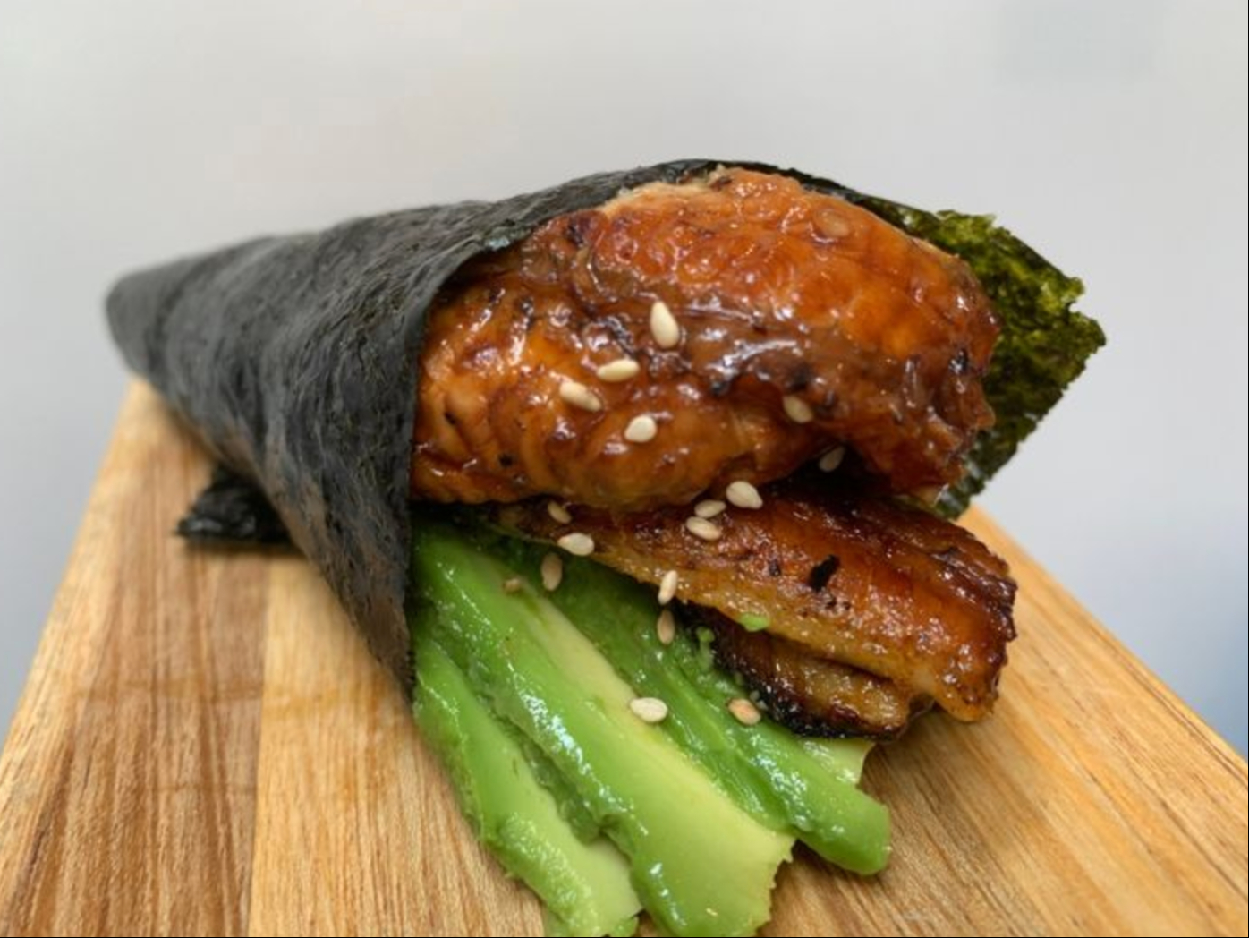 Eel & Avocado Handroll