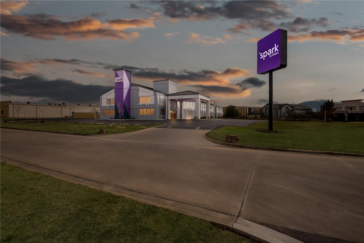 Spark by Hilton Muskogee Image