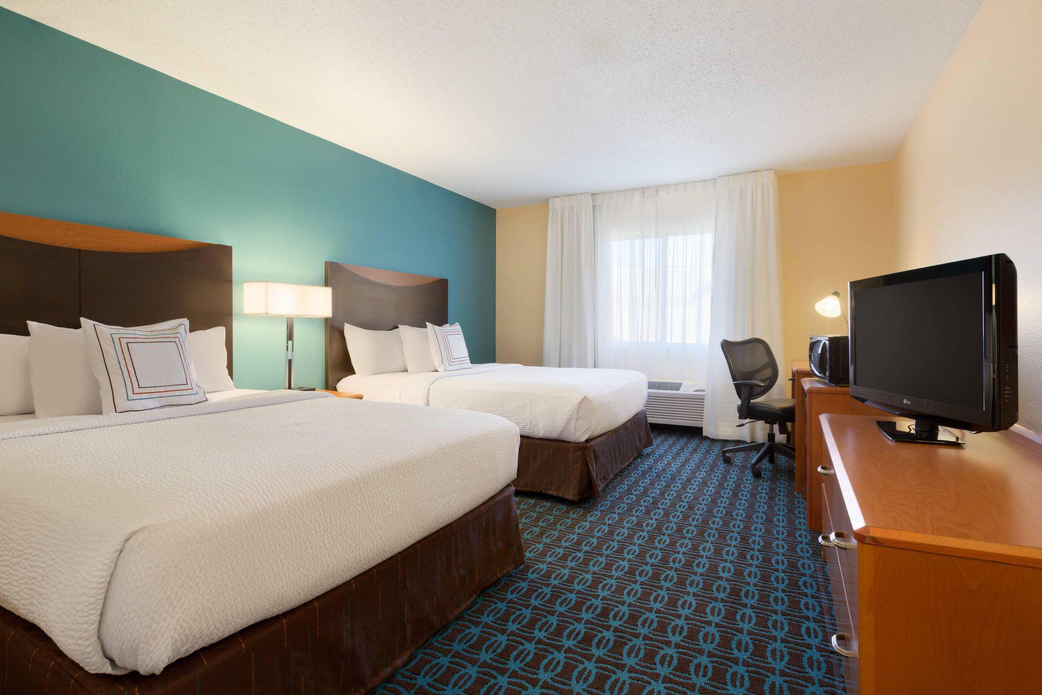 Fairfield Inn & Suites by Marriott Bismarck North Photo