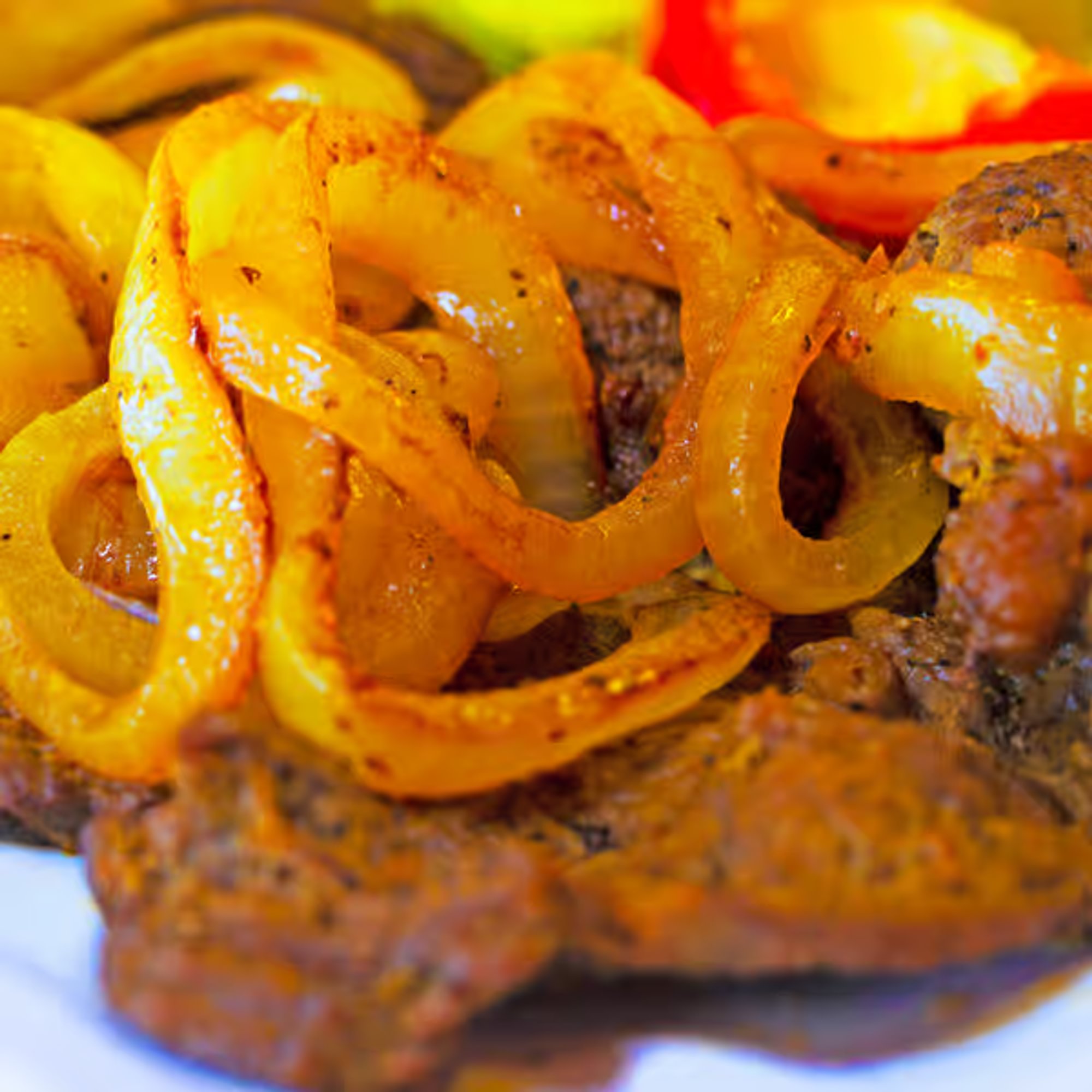 Bistec Encebollado - Steak With Onions