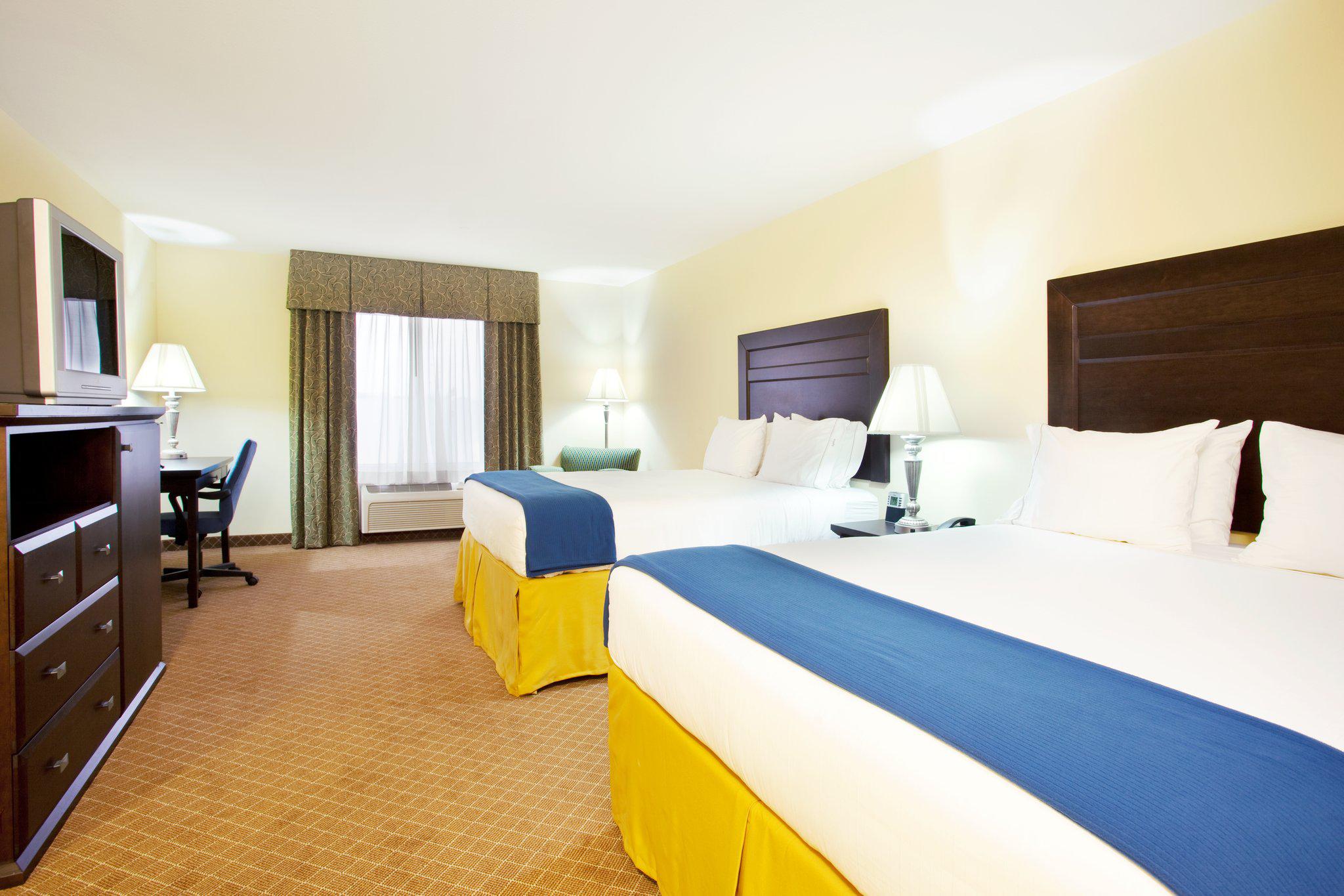 Holiday Inn Express & Suites Chicago South Lansing Photo