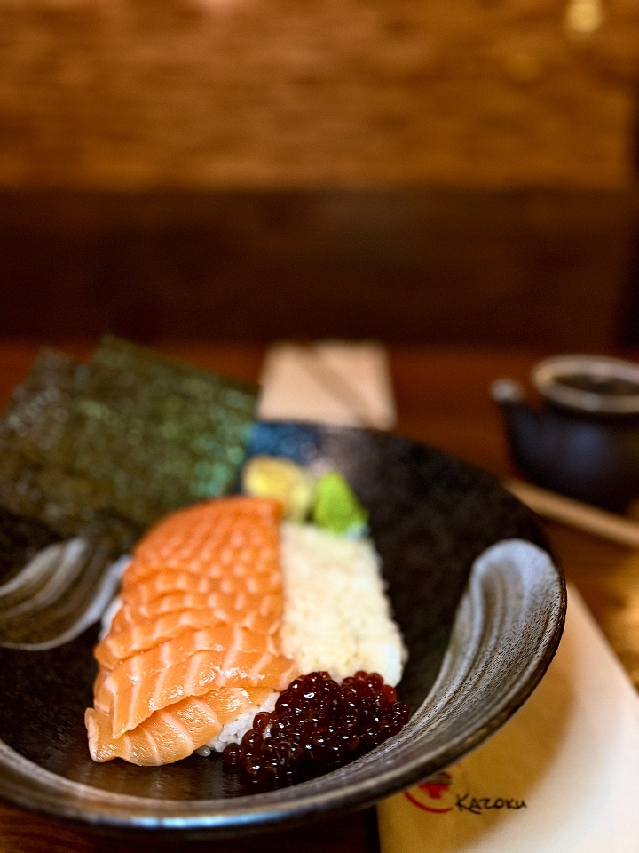 *Salmon Ikura Don