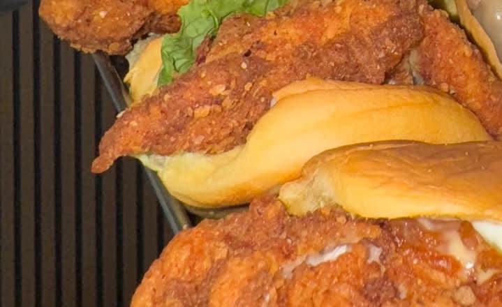 Chicken Sliders