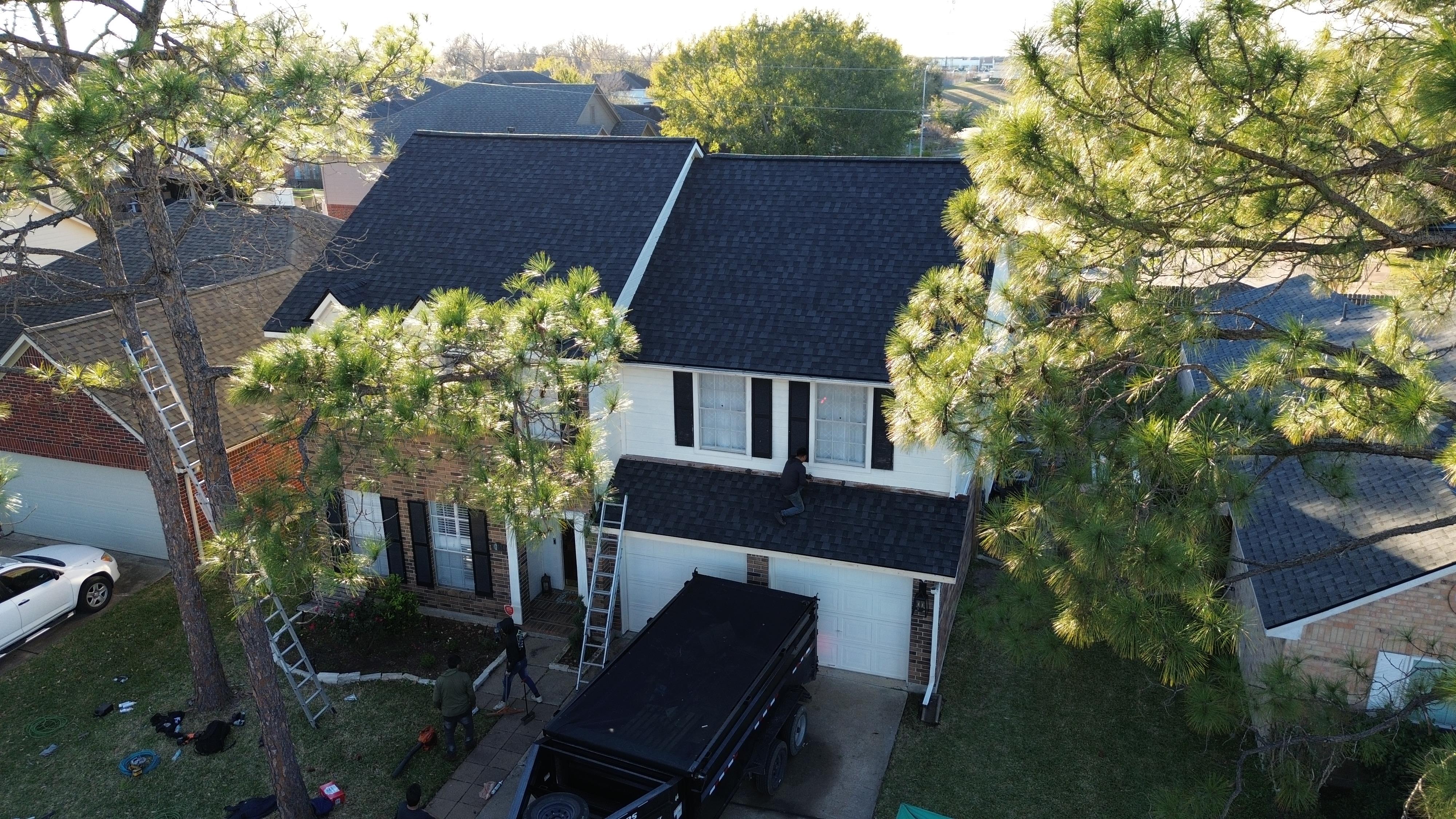 Sienna Roofing Image