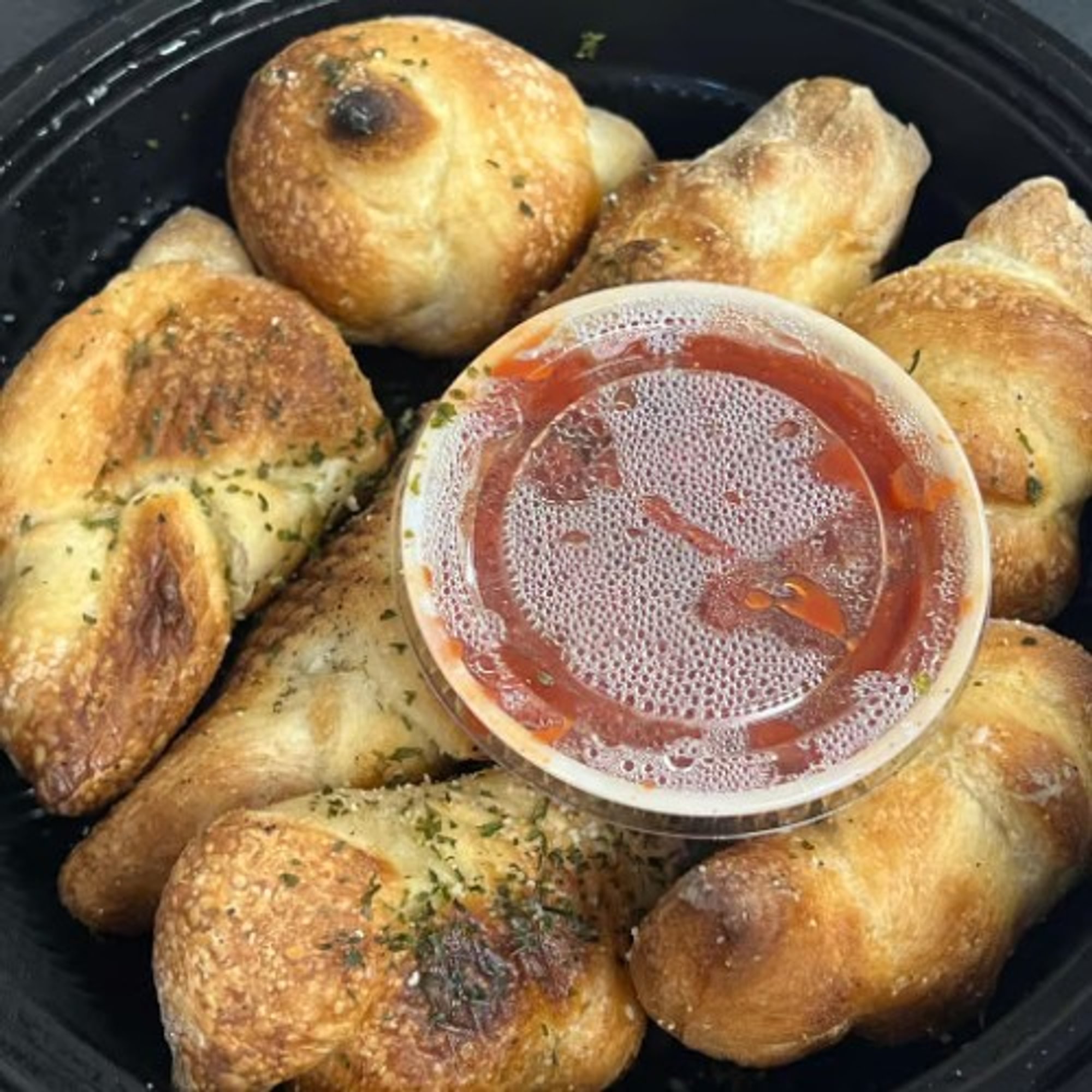 Garlic Knots (8)