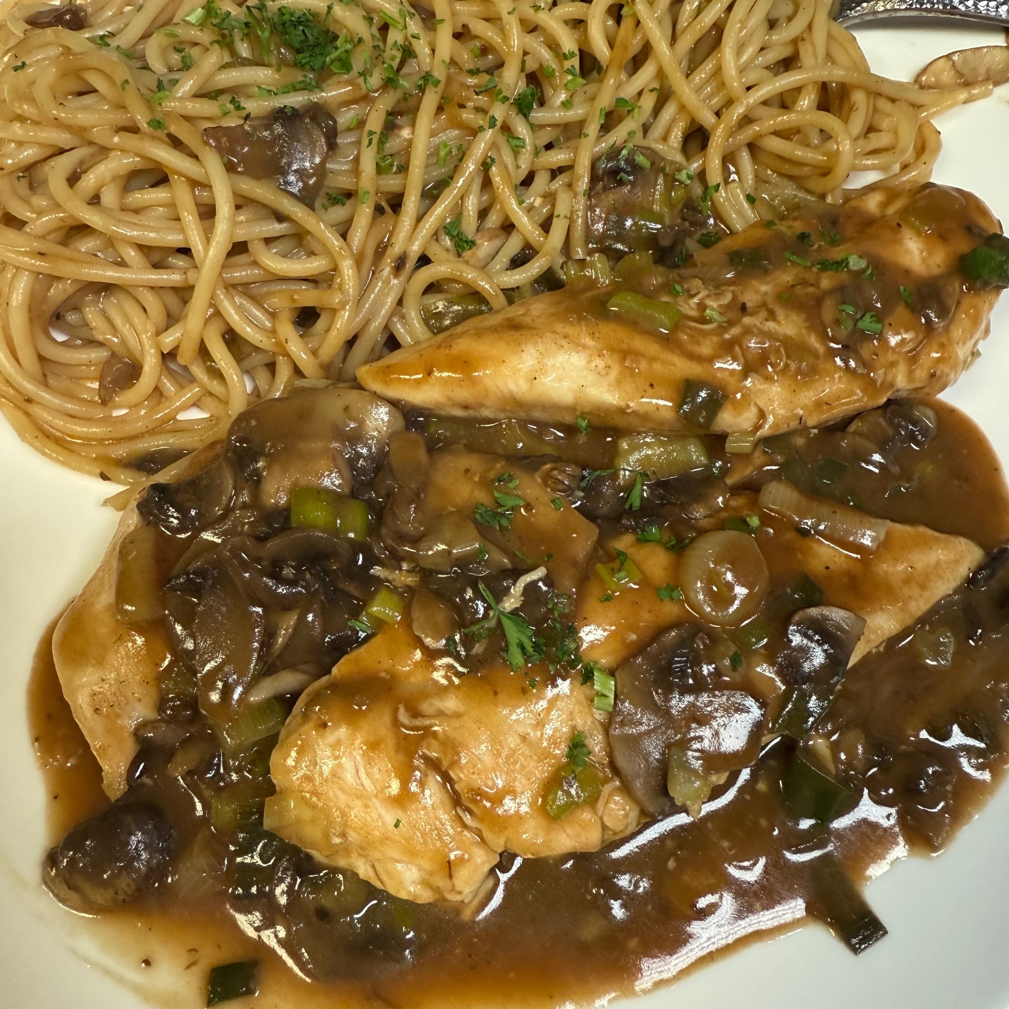 CHICKEN MARSALA