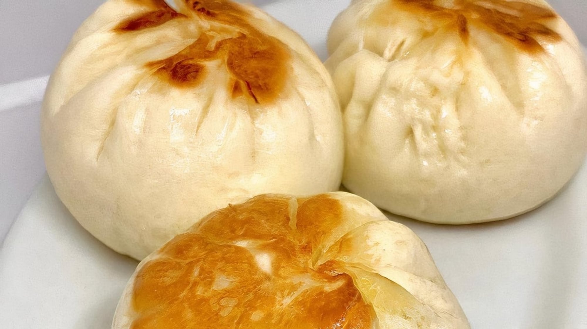 Pan Fried Pork Buns (3)