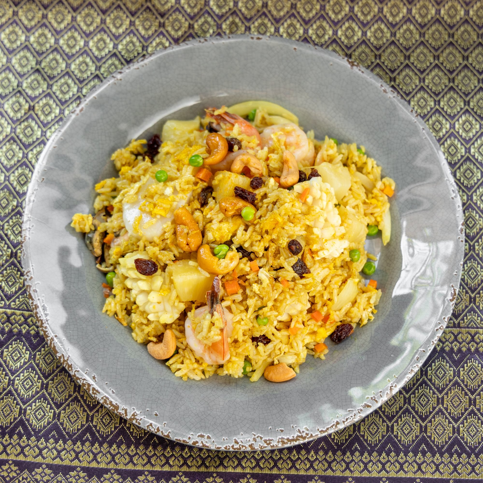 EN47 Pineapple Fried Rice