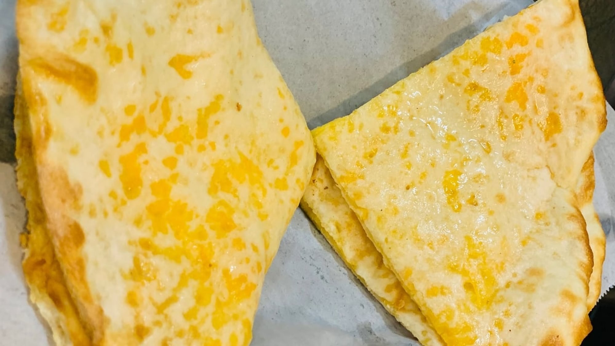 Cheese Naan