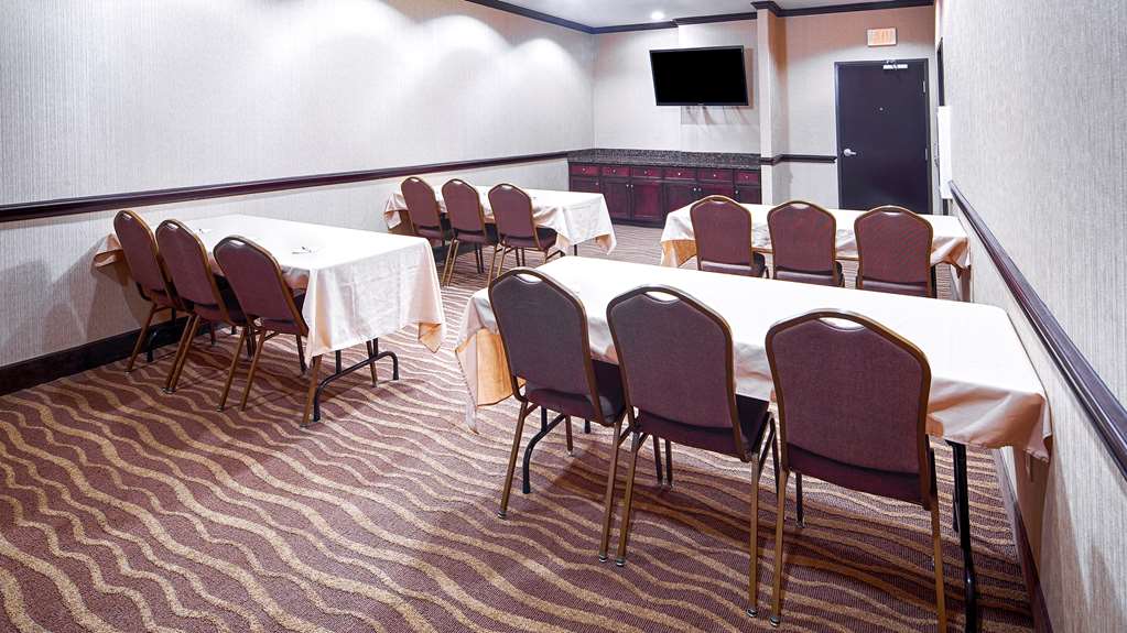 Best Western Plus Royal Mountain Inn & Suites Image