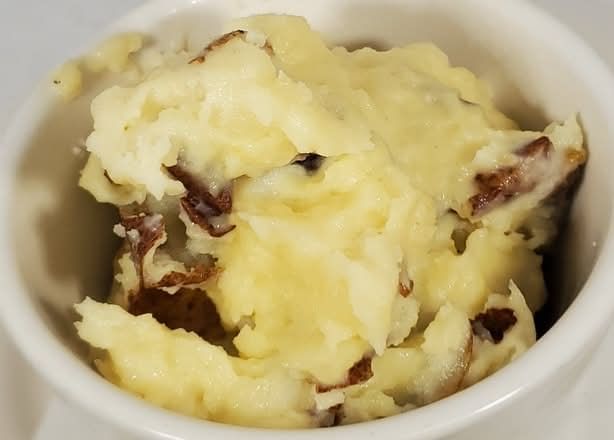 SIDE MASHED POTATOES W/O GRAVY