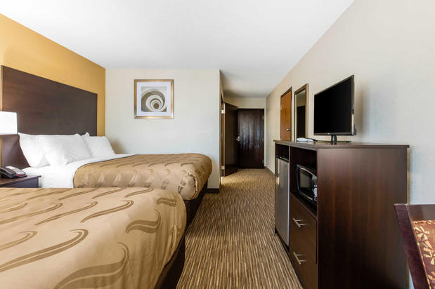 Images Quality Inn & Suites