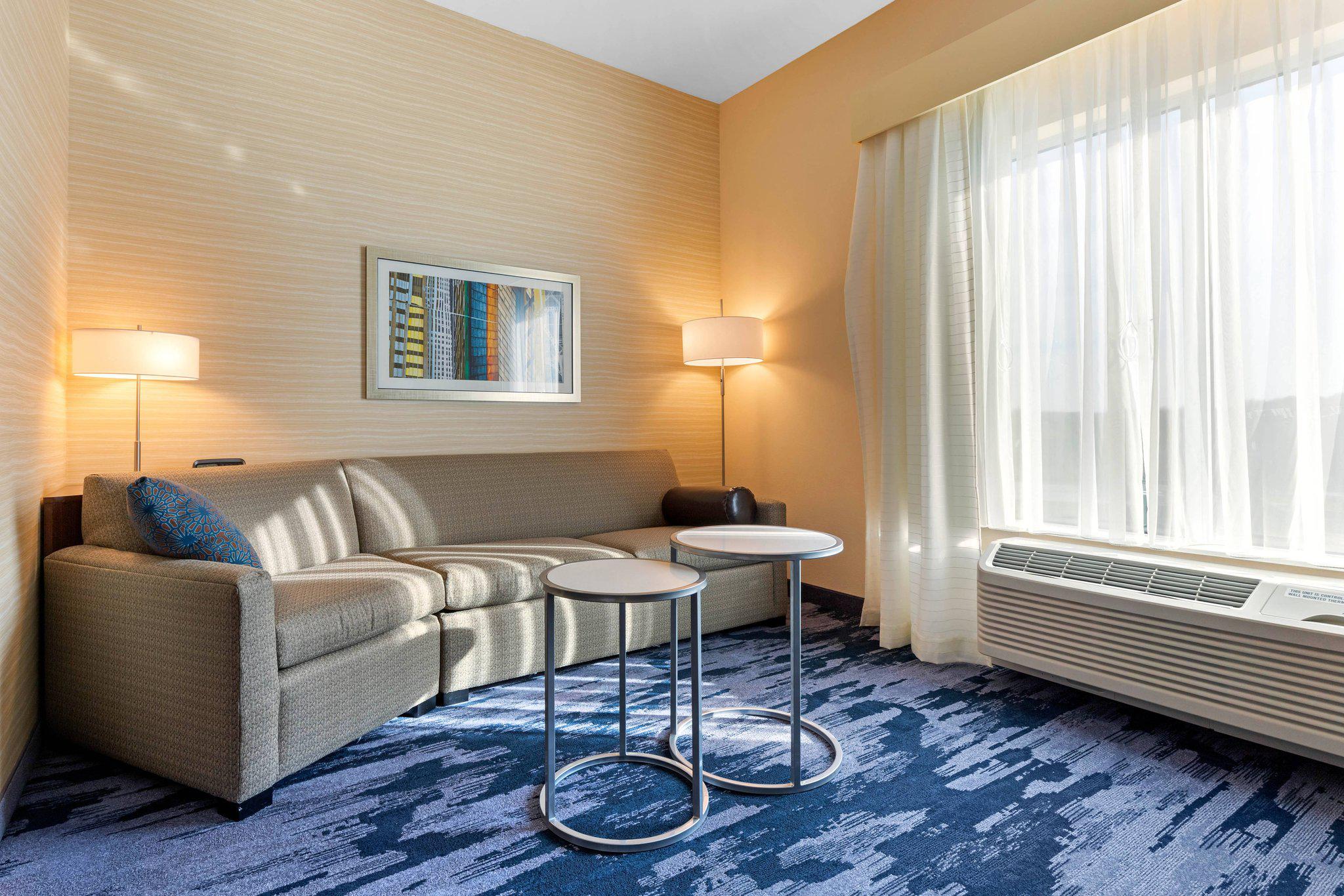Fairfield Inn & Suites by Marriott Mebane Photo