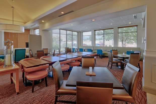 Images Hilton Garden Inn Albuquerque/Journal Center