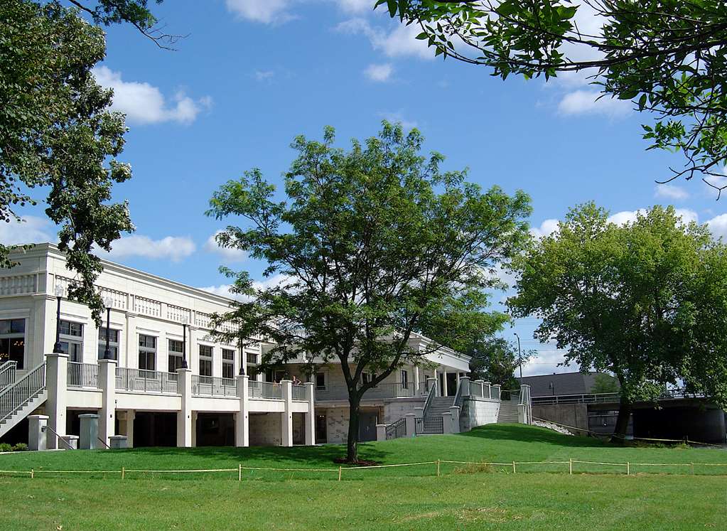 Hampton Inn Burlington Image