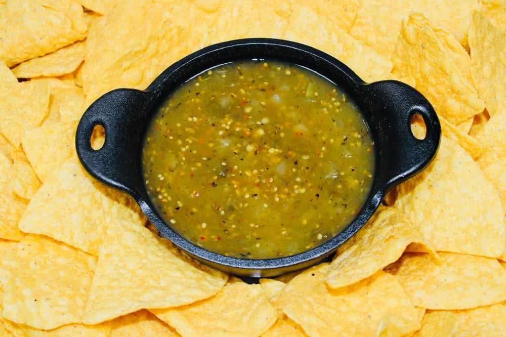 Salsa Verde & Chips (Sharable)