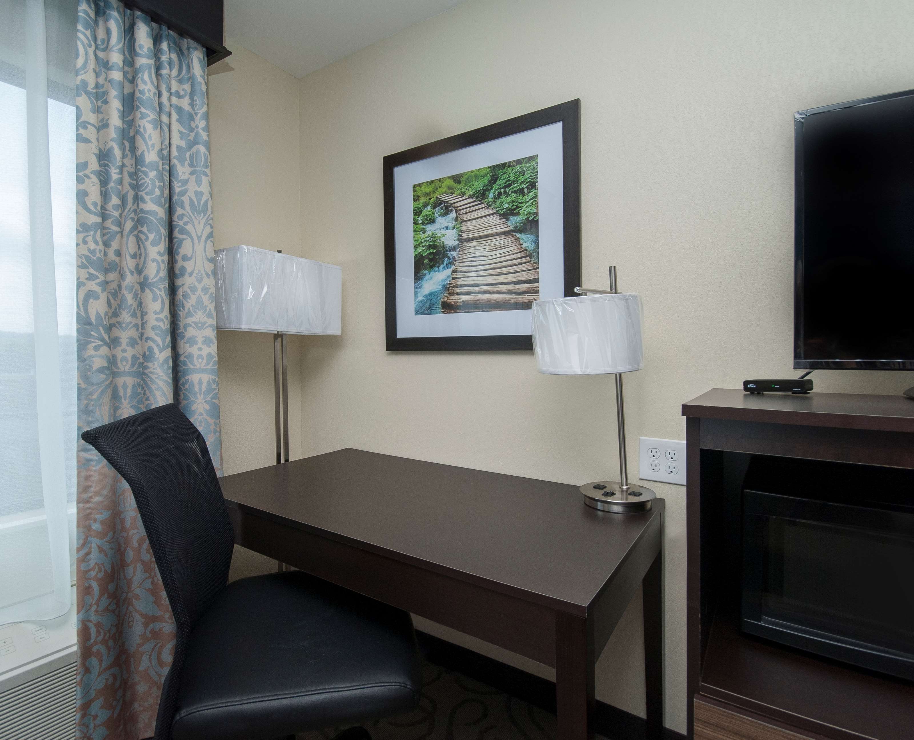 In-Room Business Desk