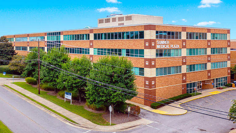 Pinnacle Dermatology - Gallatin
