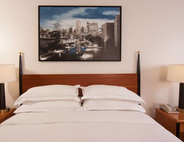 Images Hilton Indianapolis Hotel & Suites