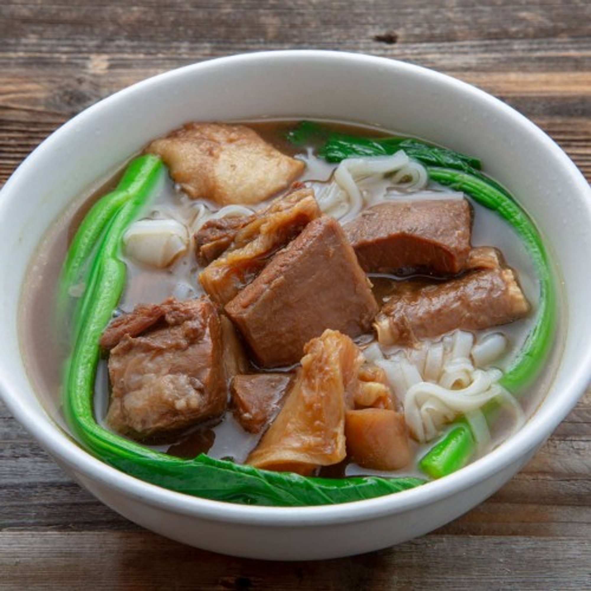 N36 House Special Beer Stew Noodle Soup 原味清湯牛腩湯麵