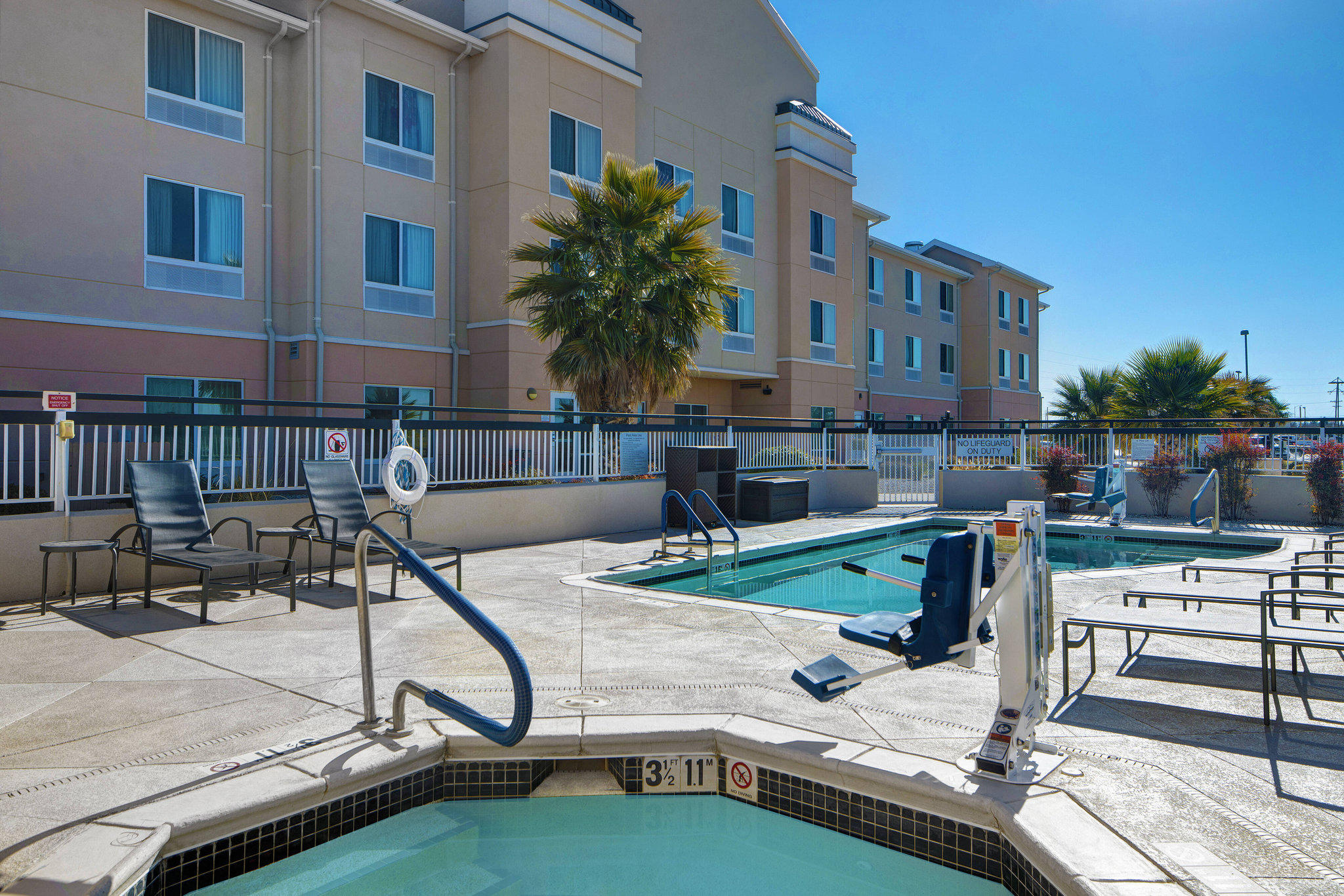 Fairfield Inn & Suites by Marriott Carlsbad Photo