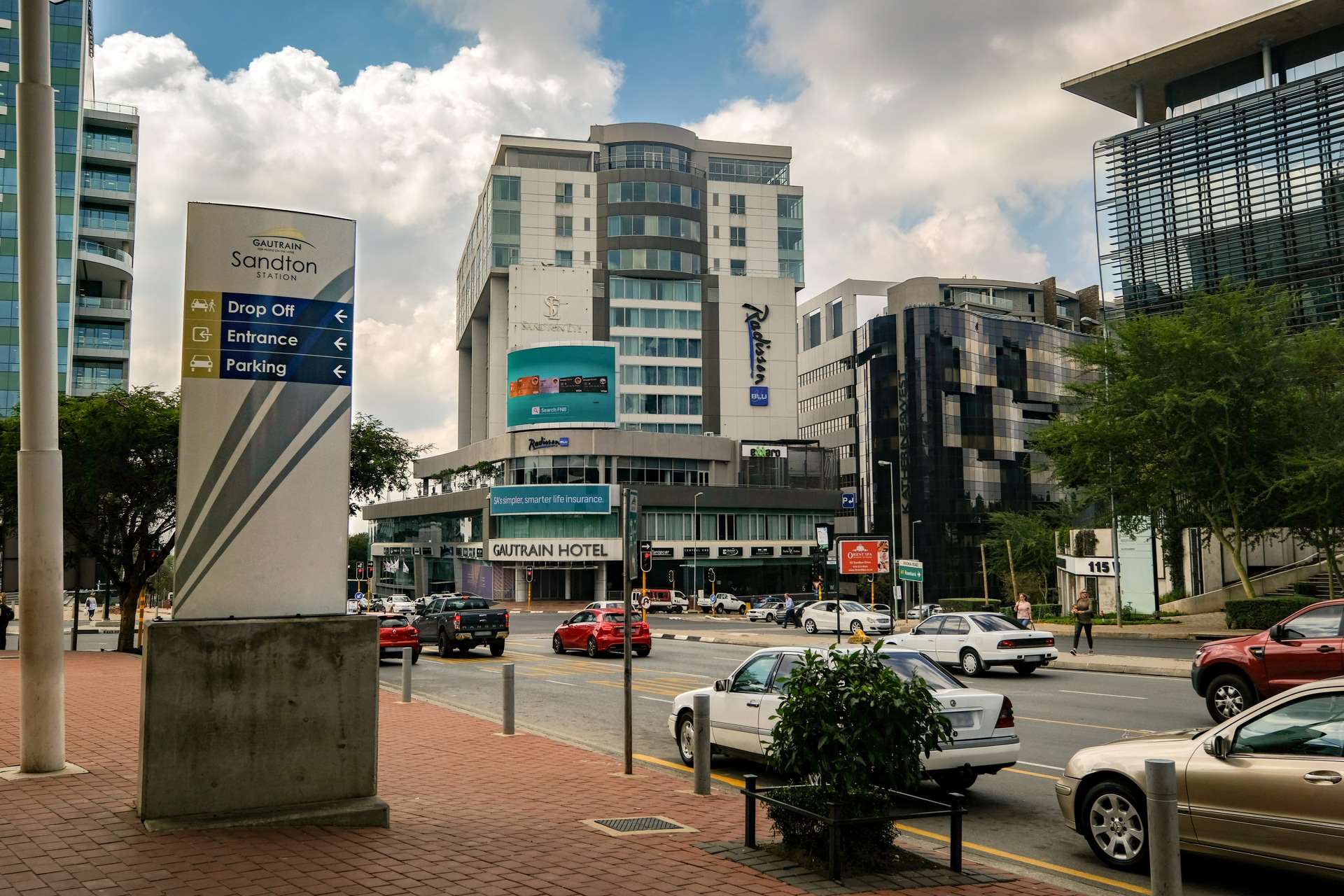 RADISSON BLU GAUTRAIN HOTEL, SANDTON JOHANNESBURG