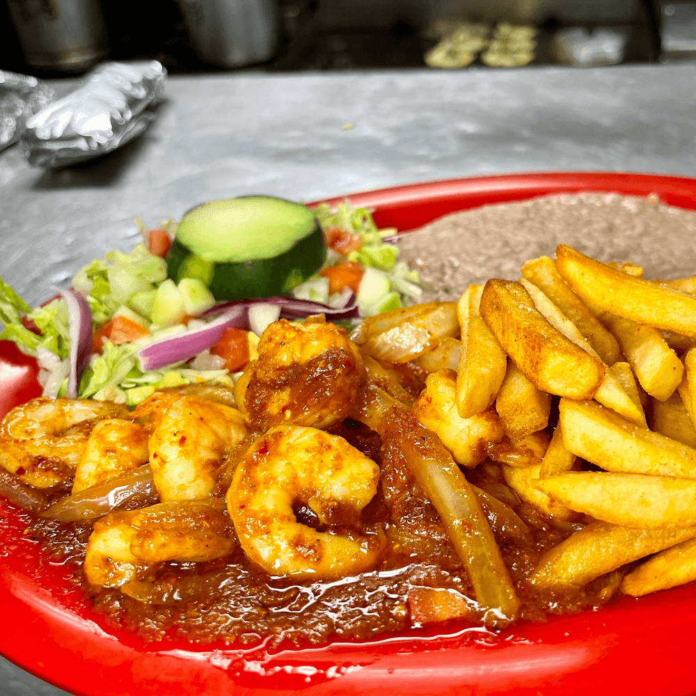 Camarones a La Diabla Plate