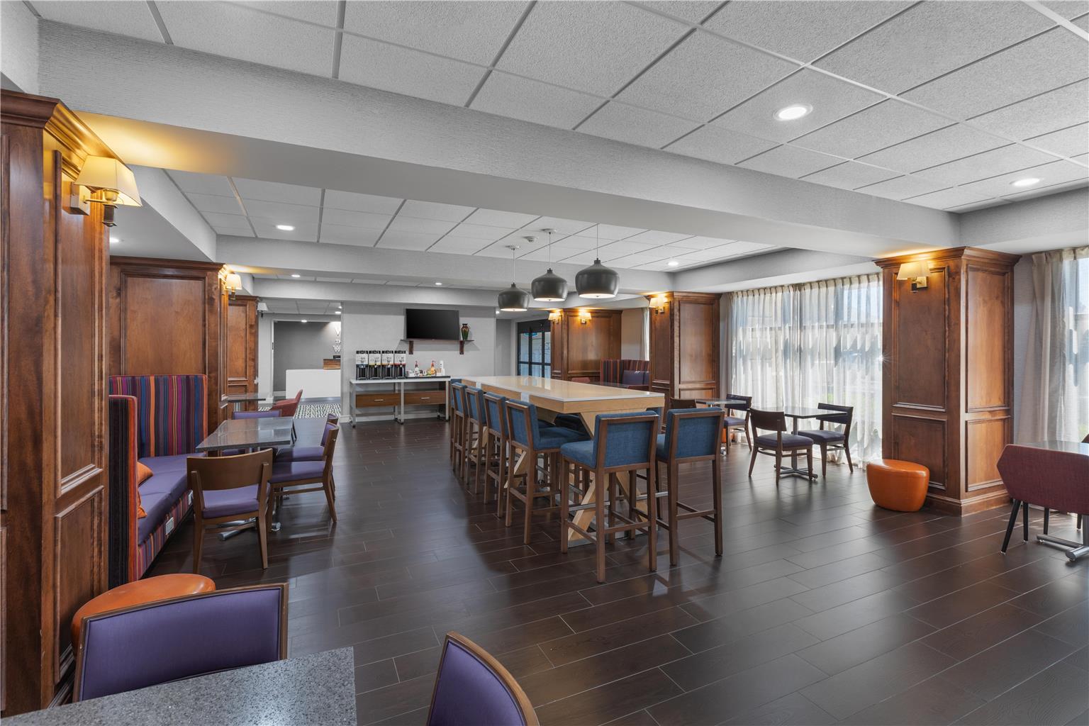 Hampton Inn Pendleton Image